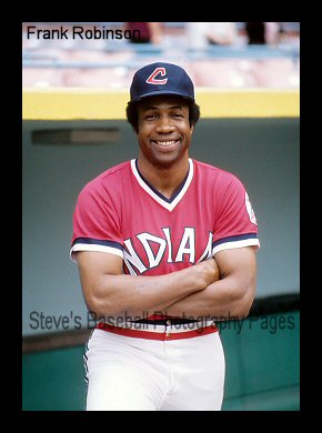 frank robinson red jersey smiling